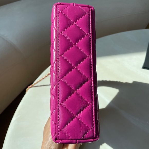 Chanel Kelly Small Shopping Bag - Picture 4 of 10